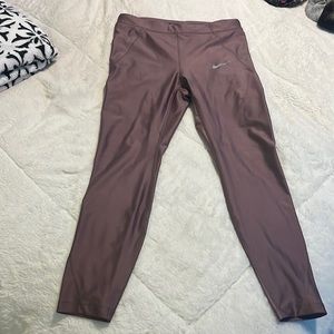 Rose gold Nike leggings